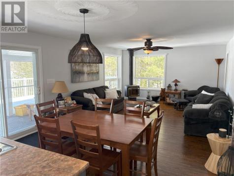 314 Perry Avenue Killarney ON P0M 2A0