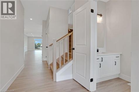 24 Moon Crescent Cambridge ON N1S 5B4