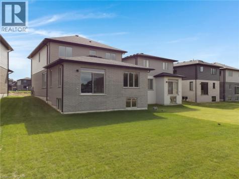 24 Moon Crescent Cambridge ON N1S 5B4
