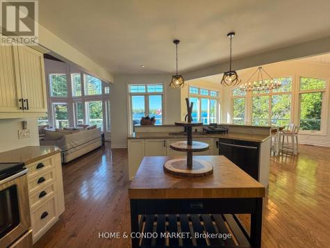 14 Charles Avenue Mckellar ON P2A 0B4