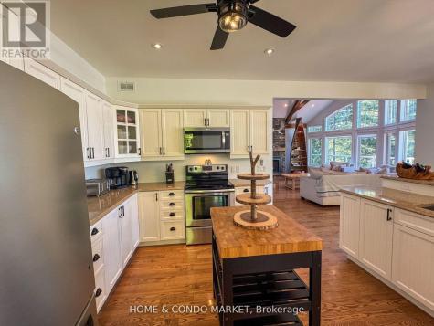 14 Charles Avenue Mckellar ON P2A 0B4