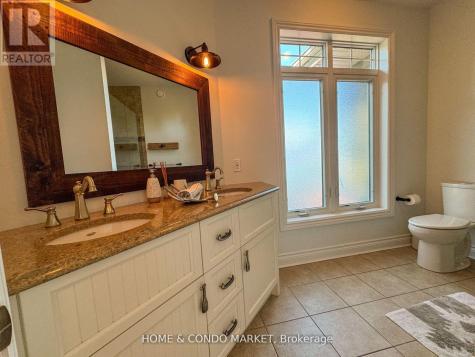 14 Charles Avenue Mckellar ON P2A 0B4