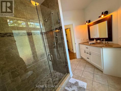 14 Charles Avenue Mckellar ON P2A 0B4