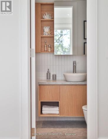 444 Roxton Road Toronto (palmerston-little Italy) ON M6G 3R4