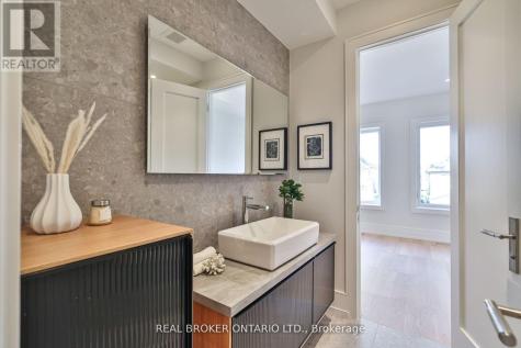 444 Roxton Road Toronto (palmerston-little Italy) ON M6G 3R4