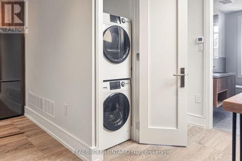 444 Roxton Road Toronto (palmerston-little Italy) ON M6G 3R4