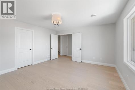 58 Callams Bay Crescent Amherstburg ON N9V 0H1