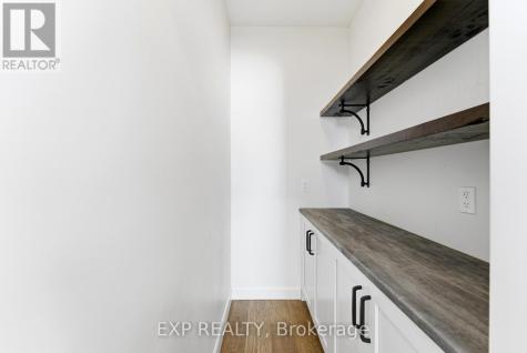 62 Craig Street Belleville (belleville Ward) ON K8P 2J9