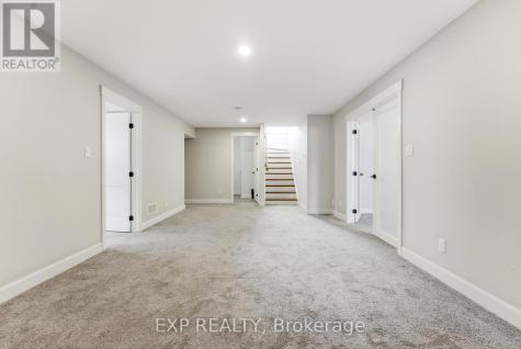 62 Craig Street Belleville (belleville Ward) ON K8P 2J9