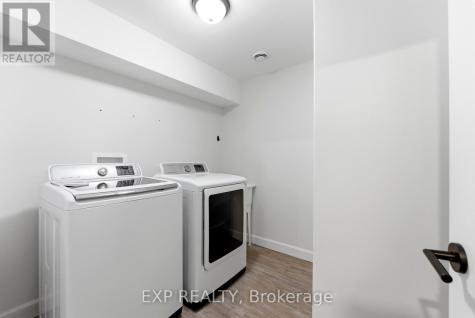 62 Craig Street Belleville (belleville Ward) ON K8P 2J9