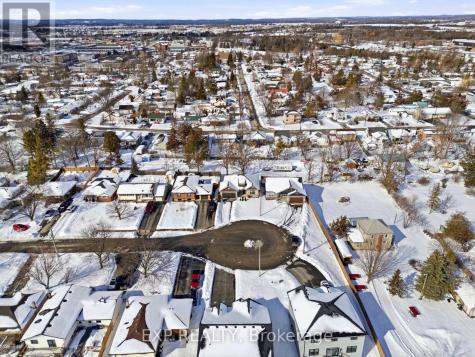 62 Craig Street Belleville (belleville Ward) ON K8P 2J9