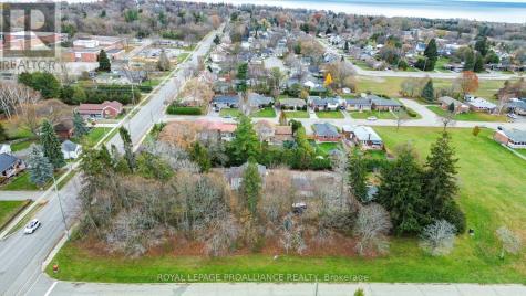 198 Victoria Street North Port Hope ON L1A 3N3