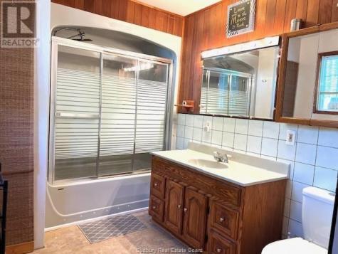 22B Champagne Avenue St. Charles ON P0M 2W0