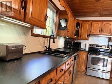22B Champagne Avenue St. Charles ON P0M 2W0