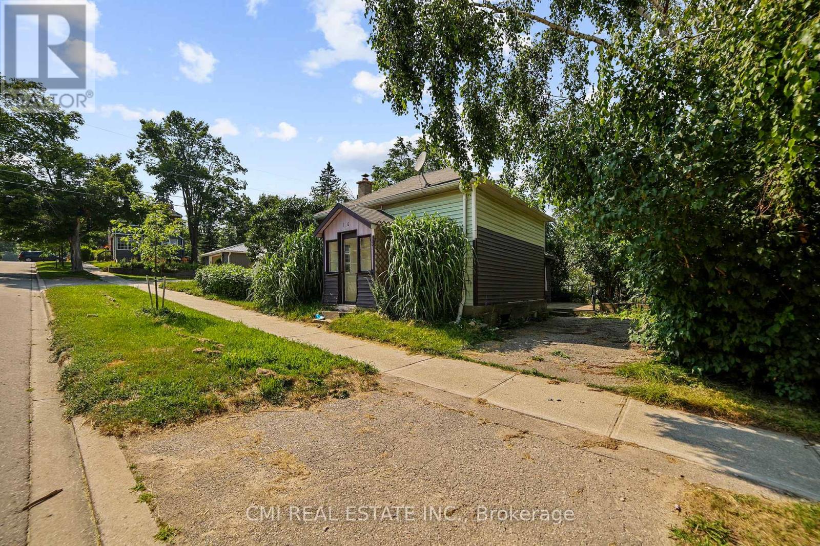 120 Second Avenue East Shelburne ON L0N 1S1