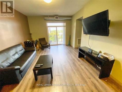 8 Hickory Street Waterloo ON N2L 3H6