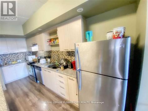 8 Hickory Street Waterloo ON N2L 3H6