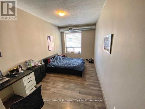 8 Hickory Street Waterloo ON N2L 3H6