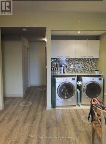 8 Hickory Street Waterloo ON N2L 3H6