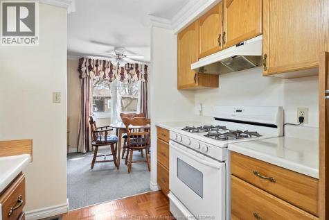 111 Dana Drive Essex ON N8M 2A1