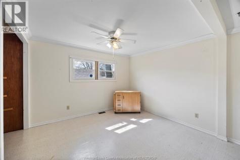 111 Dana Drive Essex ON N8M 2A1