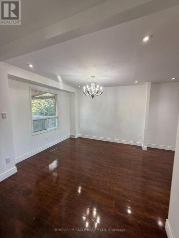 44 Knapton Avenue Ajax (central) ON L1S 5W1