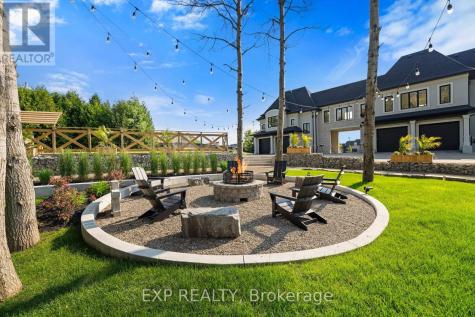 39 Orlin Chappel Court King ON L7B 0P6
