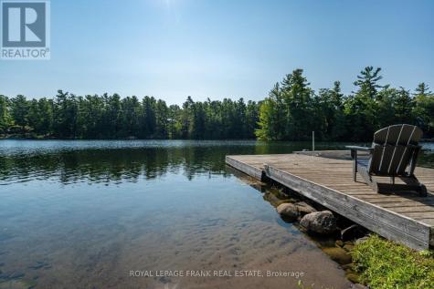 428 & 430 Island 7 Stoney Lake Douro-dummer ON K0L 2H0