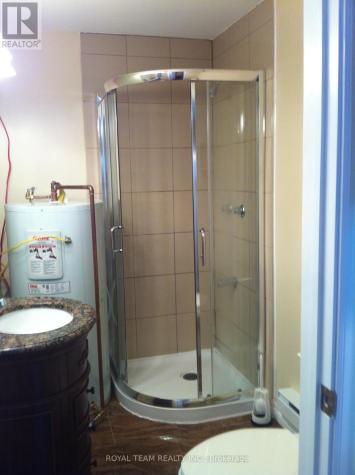 11 Middlebrook Road Wasaga Beach ON L9Z 2Y6
