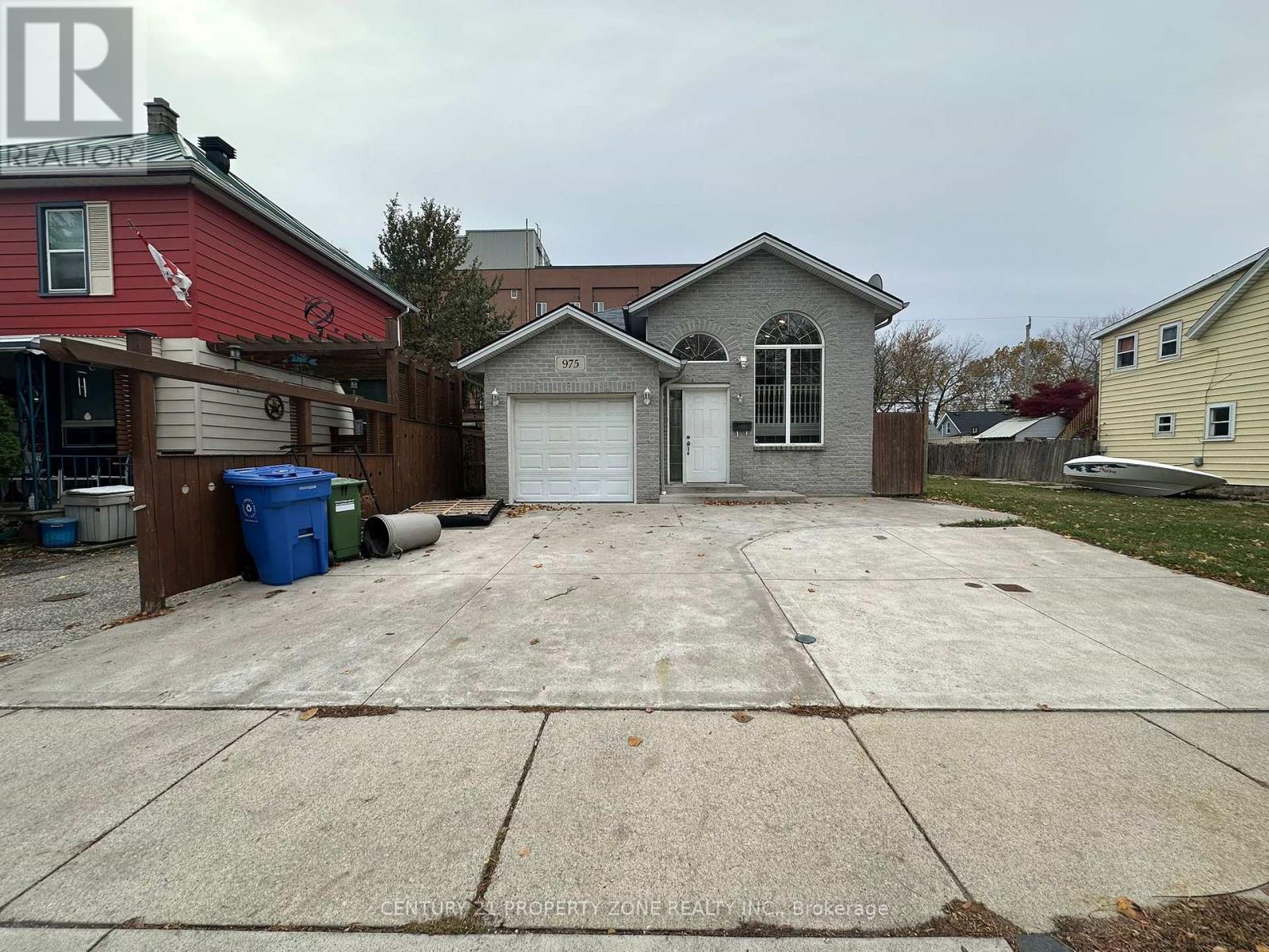 975 Albert Road Windsor ON N8Y 3P1