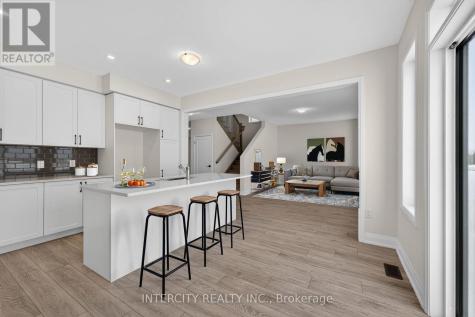 30 Legacy Circle Wasaga Beach ON L9Z 0M5
