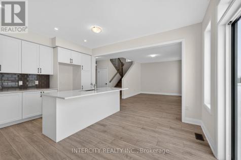 30 Legacy Circle Wasaga Beach ON L9Z 0M5