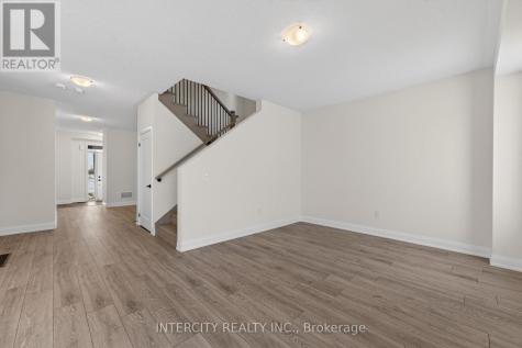 30 Legacy Circle Wasaga Beach ON L9Z 0M5