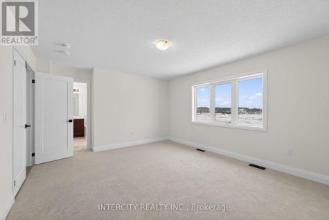 30 Legacy Circle Wasaga Beach ON L9Z 0M5