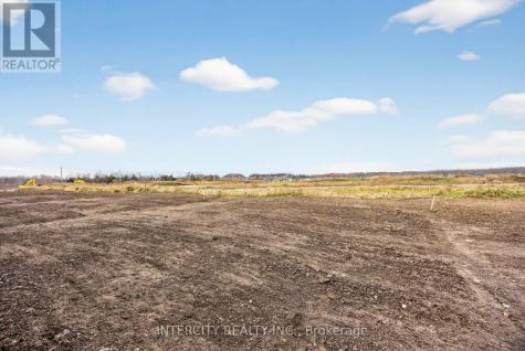 30 Legacy Circle Wasaga Beach ON L9Z 0M5