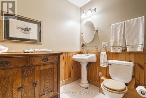 538 Rishor Avenue Douro-dummer ON K0L 2H0