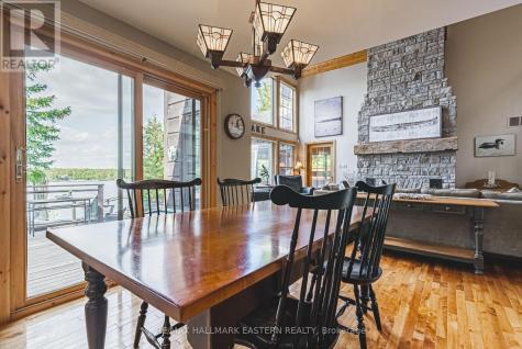 538 Rishor Avenue Douro-dummer ON K0L 2H0
