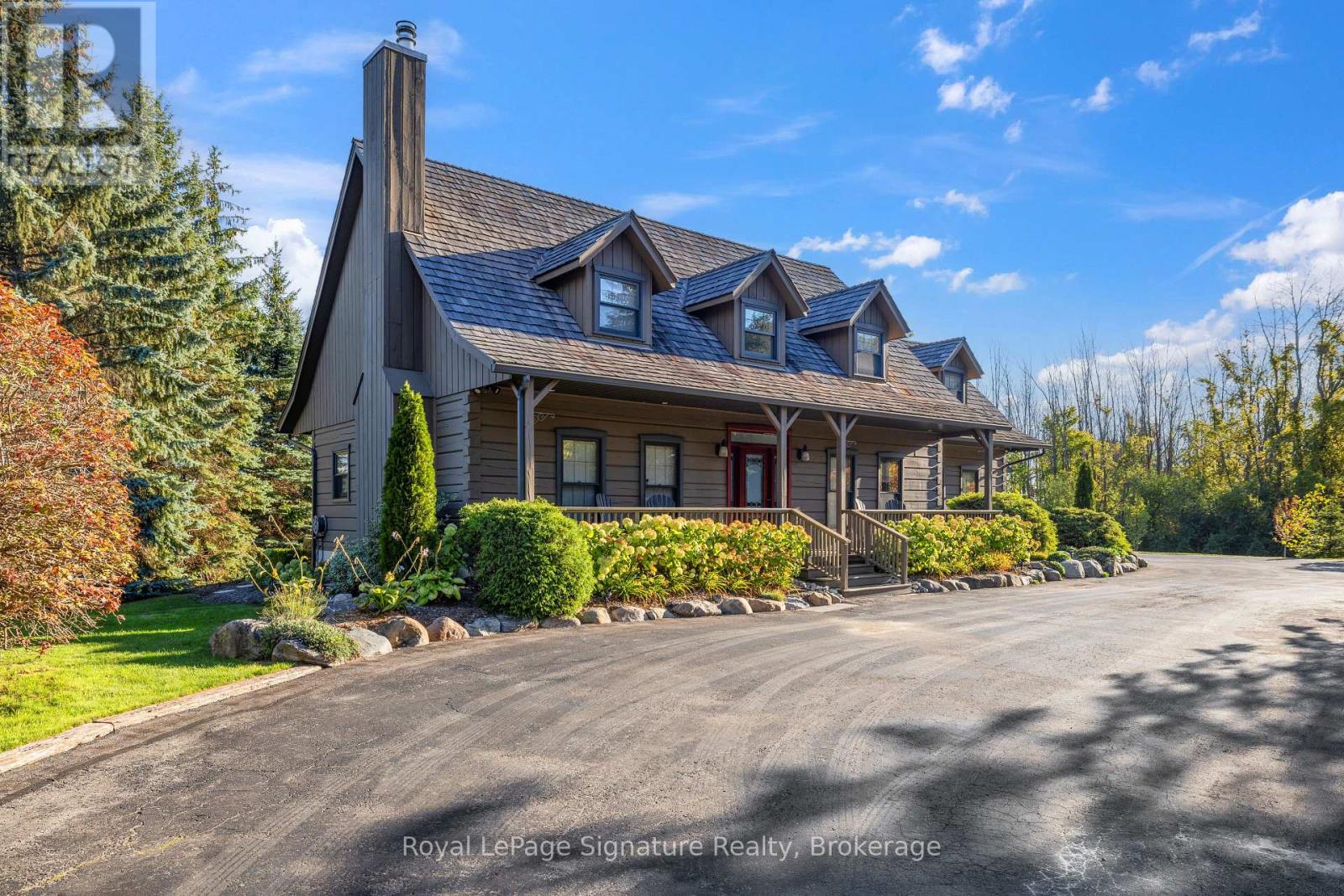 133 Old Lakeshore Road Blue Mountains ON N0H 1J0