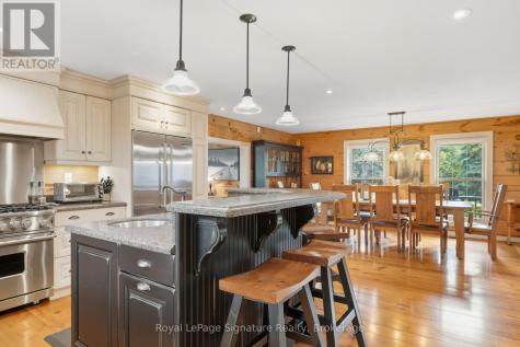 133 Old Lakeshore Road Blue Mountains ON N0H 1J0
