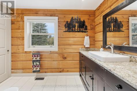 133 Old Lakeshore Road Blue Mountains ON N0H 1J0