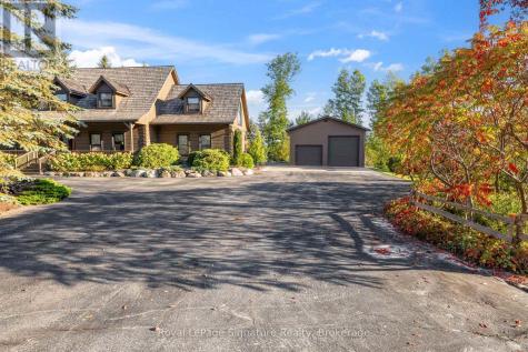 133 Old Lakeshore Road Blue Mountains ON N0H 1J0