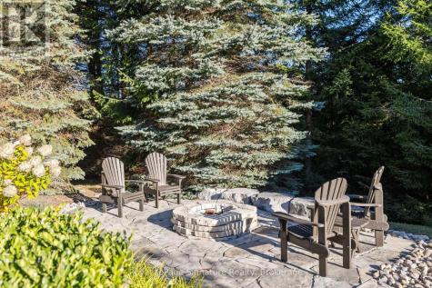 133 Old Lakeshore Road Blue Mountains ON N0H 1J0