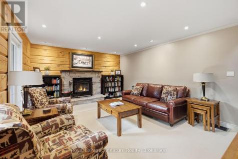 133 Old Lakeshore Road Blue Mountains ON N0H 1J0