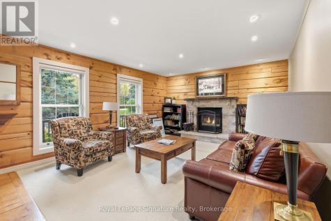 133 Old Lakeshore Road Blue Mountains ON N0H 1J0