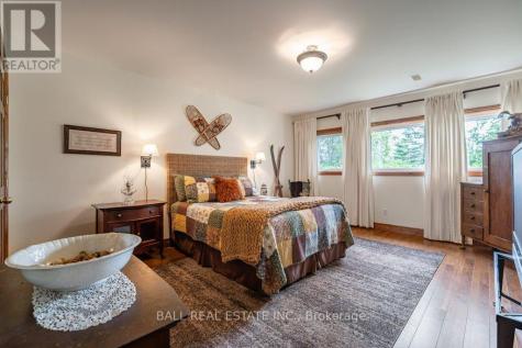 32 Shadowood Lane North Kawartha ON K0L 1A0