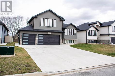 72 Noble Court Amherstburg ON N9V 0G8