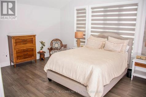 72 Noble Court Amherstburg ON N9V 0G8