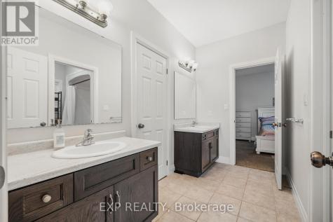 346 Moorlands Crescent Kitchener ON N2P 0C5