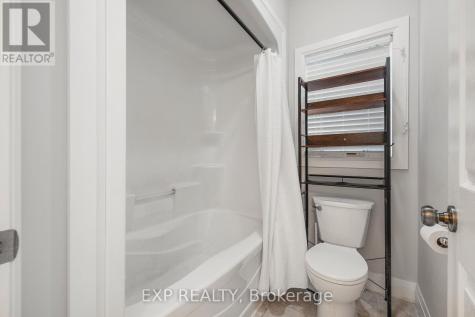 346 Moorlands Crescent Kitchener ON N2P 0C5