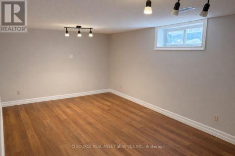 1593 Murphy Road Sarnia ON N7S 2Z4